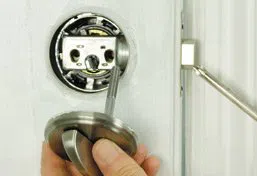 Amber Locksmith Store Hallandale, FL 954-282-5609 - Lock-replace